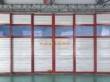 供應(yīng)沈陽劃算的工業(yè)門